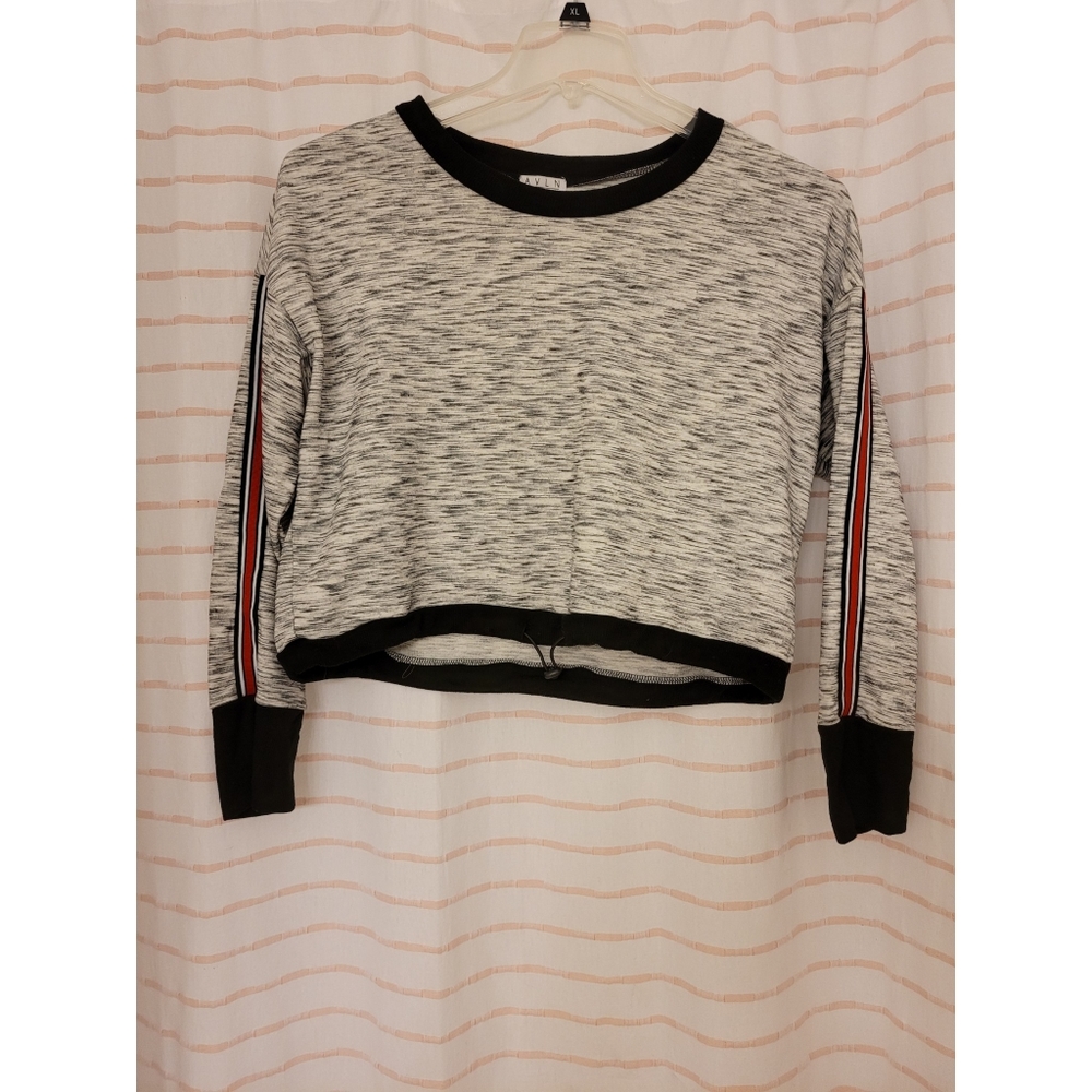 Cropped Sweatshirt